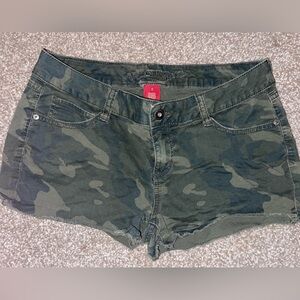 Arizona Jean Company Camouflage Cargo Shorts